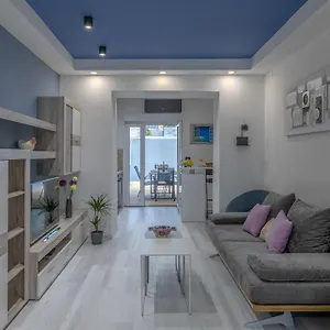 https://arena-pula-apartment-with-terrace.pula-hotels.org