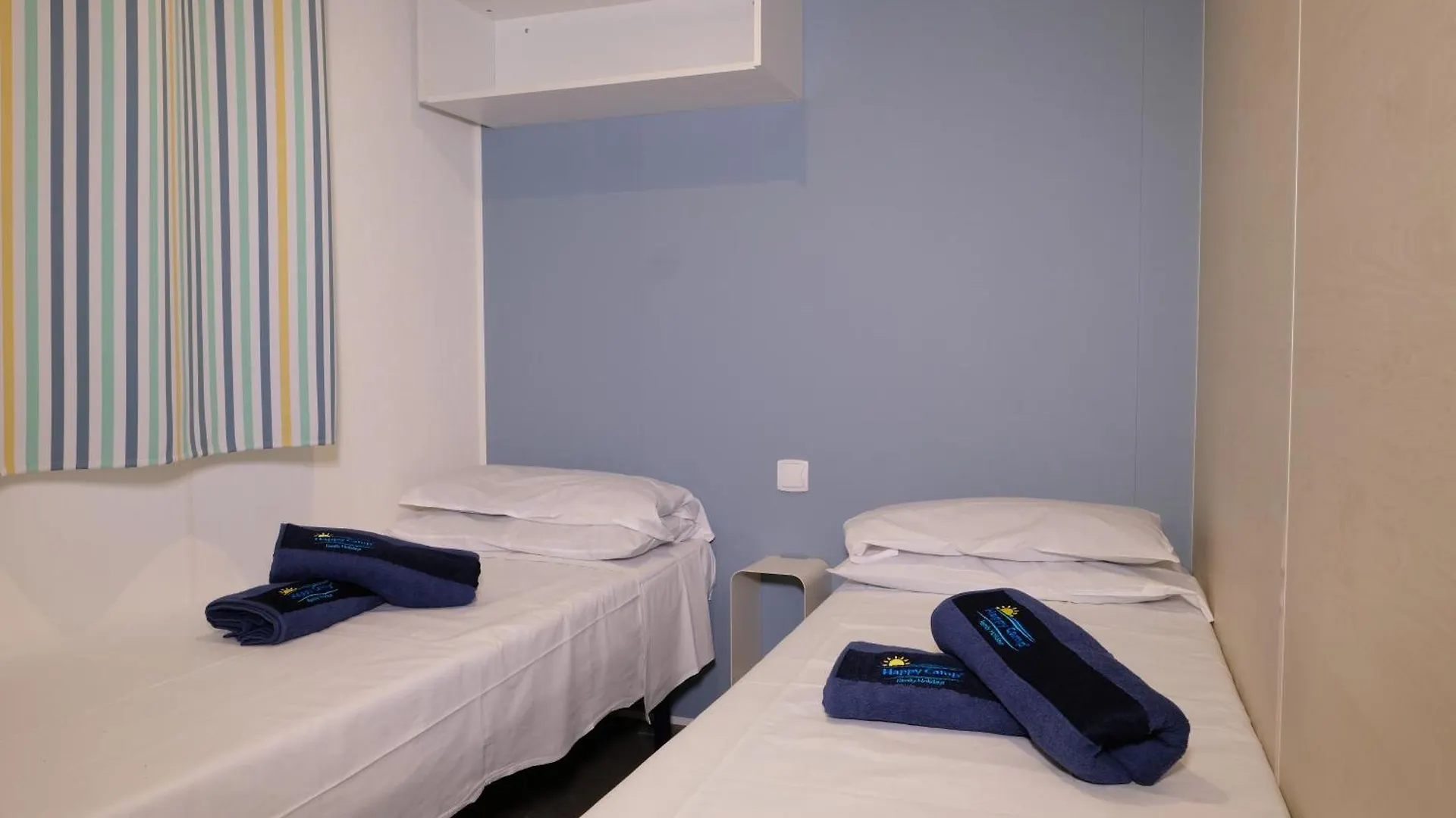*** База отдыха Happy Camp Mobile Homes In Camping Amadria Park Camping Trogir Сегет-Враница Хорватия